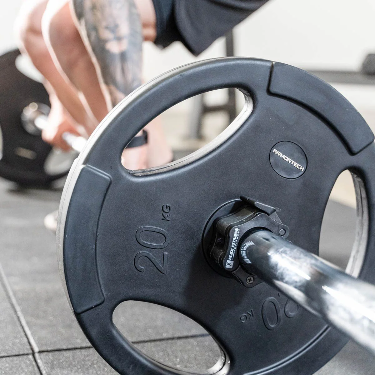 Olympic Tri Grip Rubber Weight Plates - Image 4